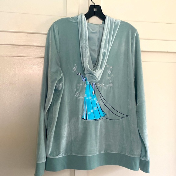 DISNEY FROZEN “ELSA” PORTRAIT ZIP-UP HOODIE BOXLUNCH EXCLUSIVE SIZE LARGE🌟NWT🌟 - Picture 6 of 16